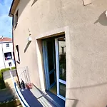 Iuli Tra E Montagna Διαμέρισμα