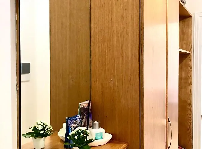 Apartment Iuli Tra E Montagna *